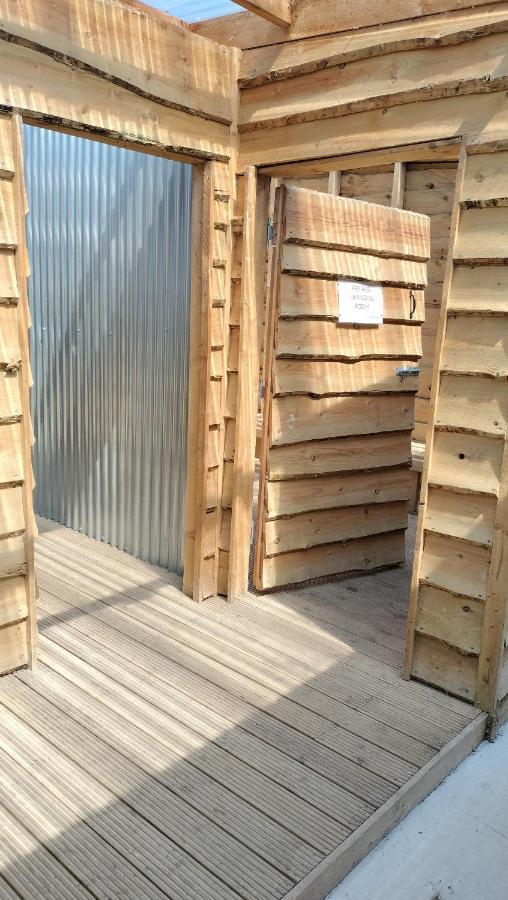Holiday park Carrowmena School House & Glamping Limavady