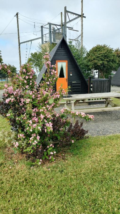 Carrowmena School House & Glamping Limavady